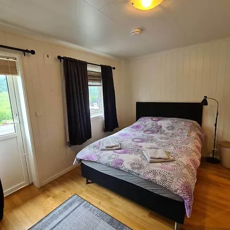 Cozy In Stamsund C Appartamento